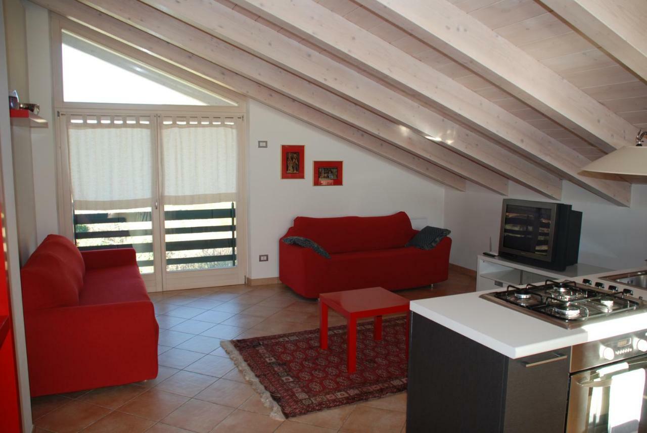 Casa Alice Daire Torbole Sul Garda Dış mekan fotoğraf